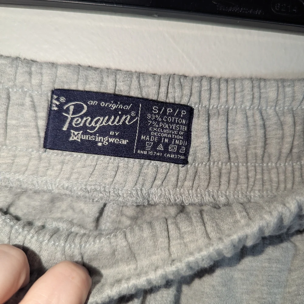 S Penguin Men's Gray Sweatpant Joggers